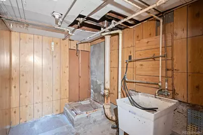 2860 Dahlia Street, Denver, CO 80207 - Photo 20