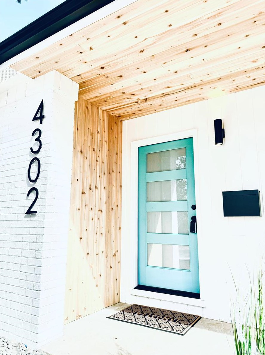 4302 Ingalls St, Denver, CO 80033-2310