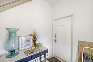 1632 N Franklin St, Denver, CO 80218 - Photo 10