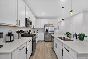 27536 E Byers Pl, Aurora, CO 80018 - Photo 8