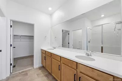 3349 N Denali Street, Aurora, CO 80019 - Photo 14