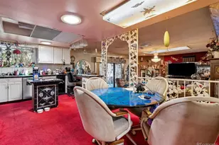 5014 Scranton Ct, Denver, CO 80239 - Photo 6