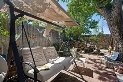 5014 Scranton Court, Denver, CO 80239 - Photo 14