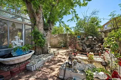 5014 Scranton Court, Denver, CO 80239 - Photo 16