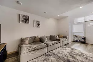 364 S Ironton St, Aurora, CO 80012 - Photo 6