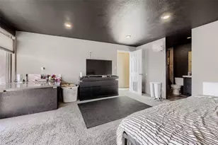 364 S Ironton St, Aurora, CO 80012 - Photo 8