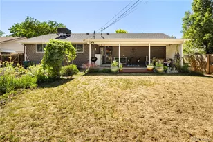 6585 E Colorado Dr, Denver, CO 80224 - Photo 32