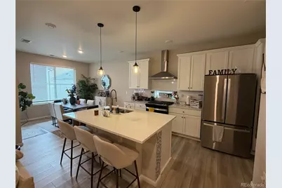 5122 N Quemoy Court, Aurora, CO 80019 - Photo 2