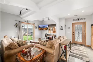 220 Wark Ave, Berthoud, CO 80513 - Photo 8