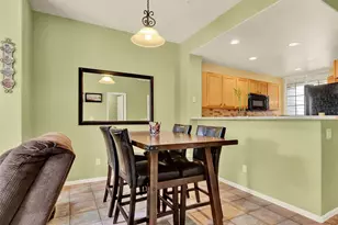 9186 W Phillips Dr, Littleton, CO 80128 - Photo 4