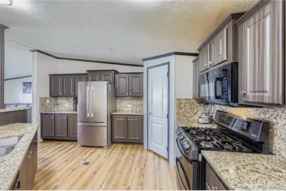 16290 Casler Avenue, Fort Lupton, CO 80621 - Photo 8