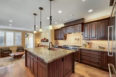 10 S Madison Street, Denver, CO 80209 - Photo 8