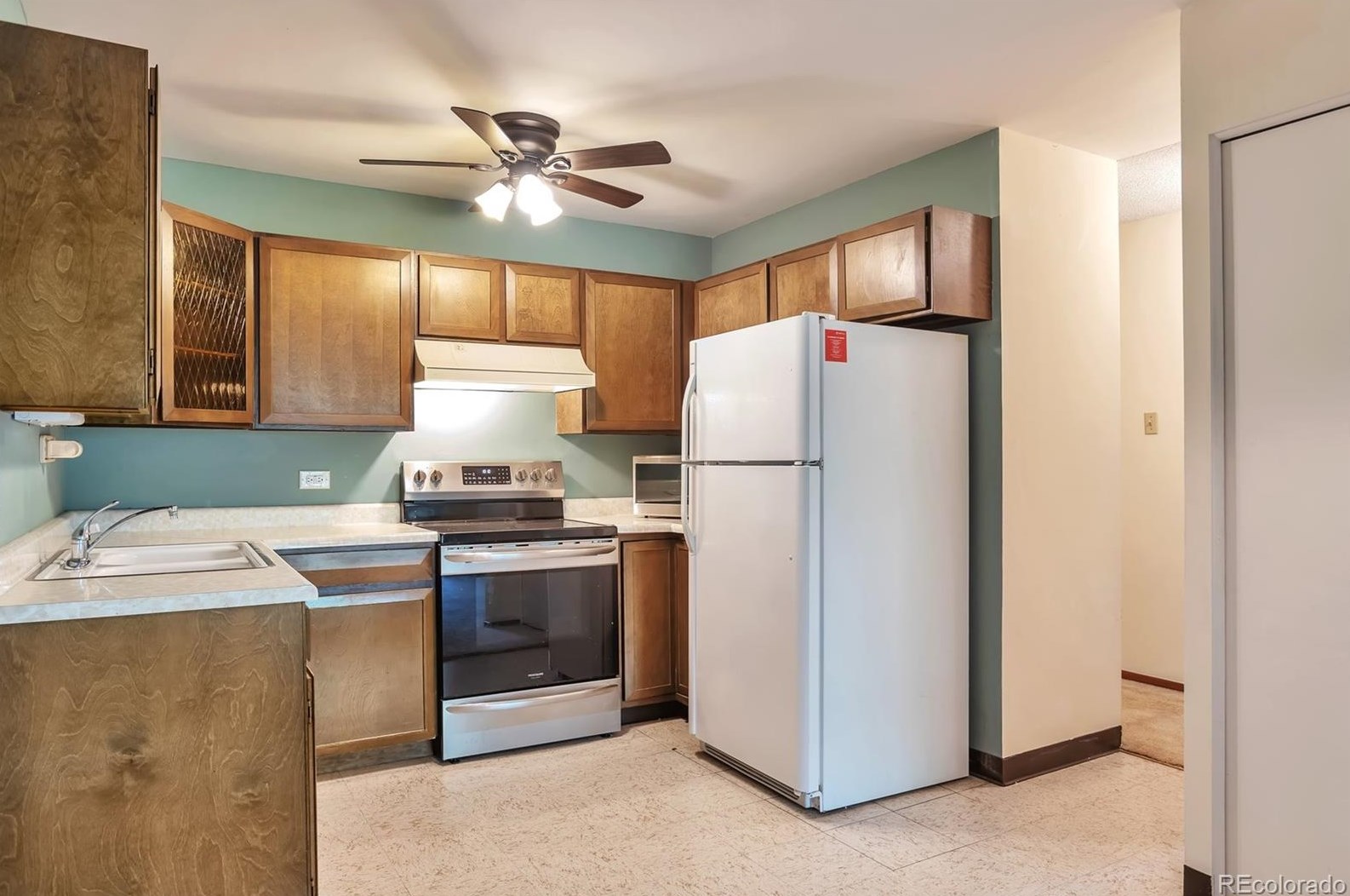 705 S Alton Way #12c, Denver, CO