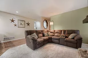 12560 E Warren Dr, Aurora, CO 80014 - Photo 10
