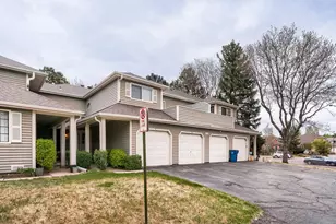 12560 E Warren Dr, Aurora, CO 80014 - Photo 2