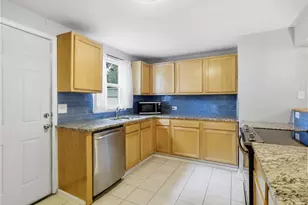 4921 Beach Ct, Denver, CO 80221 - Photo 10