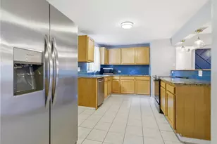 4921 Beach Ct, Denver, CO 80221 - Photo 12