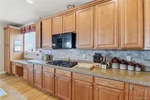 6875 S Buchanan Ct, Aurora, CO 80016 - Photo 16
