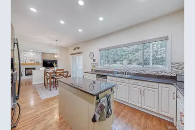 5716 S Danube Circle, Aurora, CO 80015 - Photo 8