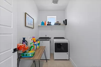 6058 N Perth Street, Aurora, CO 80019 - Photo 36