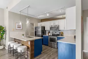 15475 Andrews Dr, Denver, CO 80239 - Photo 6