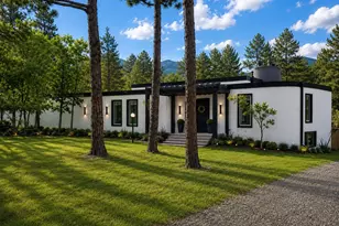 4693 Cheyenne Dr, Larkspur, CO 80118 - Photo 4