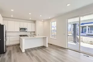 24492 E Evans Dr, Aurora, CO 80018 - Photo 2