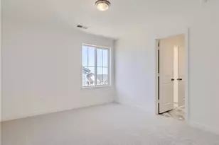 24492 E Evans Dr, Aurora, CO 80018 - Photo 10