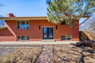 15 Pawnee Dr, Boulder, CO 80303 - Photo 2