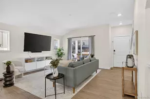 2893 S Fox St, Englewood, CO 80110 - Photo 10