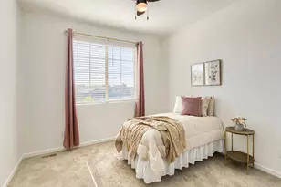 26717 E Maple Ave, Aurora, CO 80018 - Photo 16