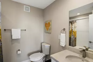 1939 Eaton St, Lakewood, CO 80214 - Photo 38