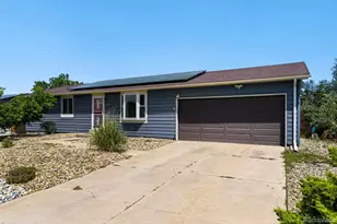 16867 E Linvale Pl, Aurora, CO 80013 - Photo 2