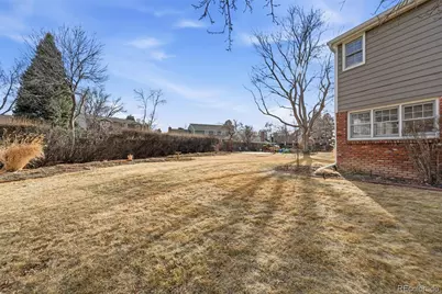 8464 E Geddes Place, Centennial, CO 80112 - Photo 36