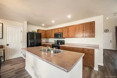 1254 Fremont Court, Longmont, CO 80504 - Photo 8