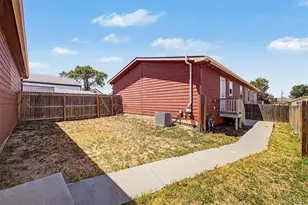 574 4th St, Bennett, CO 80102 - Photo 28
