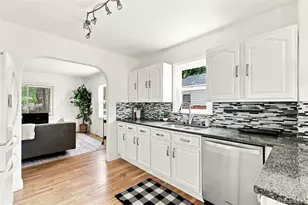 1755 S Garfield St, Denver, CO 80210 - Photo 8