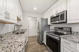 17371 E Mansfield Ave, Aurora, CO 80013 - Photo 6