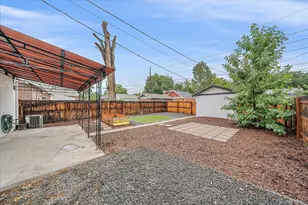 2082 S Lincoln St, Denver, CO 80210 - Photo 26