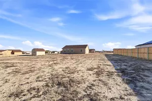 1169 E Canary Dr, Pueblo, CO 81007 - Photo 46