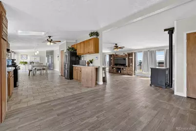 16420 Cavanaugh Road, Keenesburg, CO 80643 - Photo 4