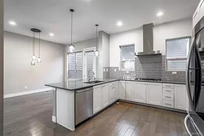 5540 Valentia Court, Denver, CO 80238 - Photo 8