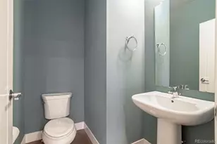 5540 Valentia Ct, Denver, CO 80238 - Photo 36