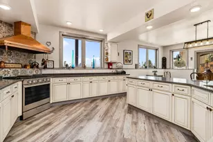 774 W Palizada Dr, Pueblo West, CO 81007 - Photo 30