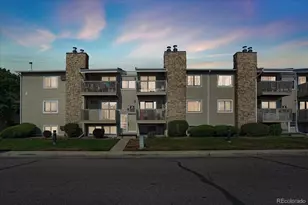 381 S Ames St, Lakewood, CO 80226 - Photo 2