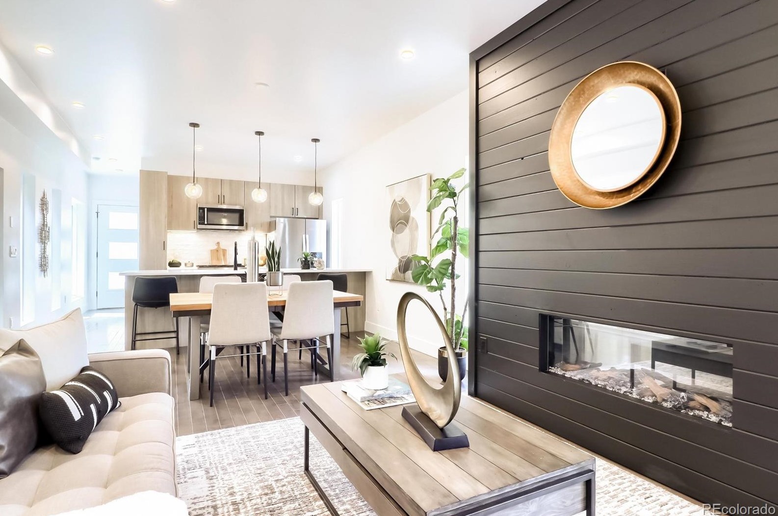 1297 Quitman St, Denver, CO 80204-1411