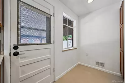 2261 Oakland Street, Aurora, CO 80010 - Photo 14