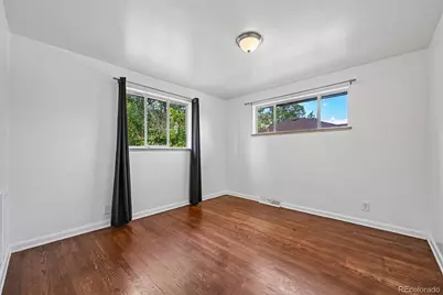 2261 Oakland Street, Aurora, CO 80010 - Photo 20