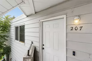 17054 E Tennessee Dr, Aurora, CO 80017 - Photo 4