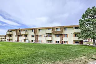 10211 Ura Ln, Denver, CO 80260 - Photo 14
